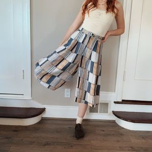 NINA Designs High Waisted Secret Shorts Size XS/S